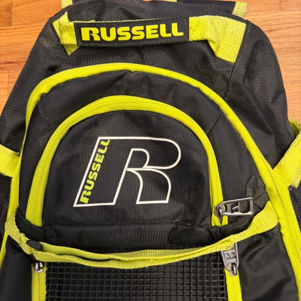 Russell Backpack Unisex OS Black Mesh Front Sport Gorpcore Hiking